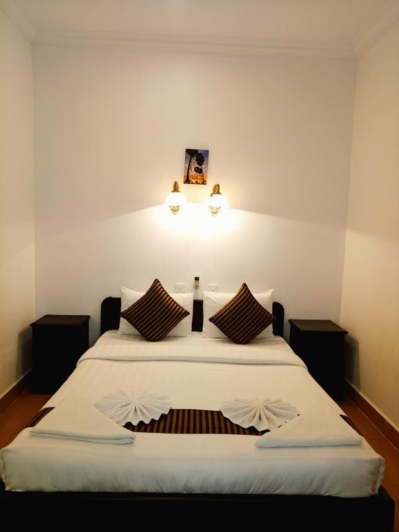 Eureka Villas Phnom Penh Bagian luar foto