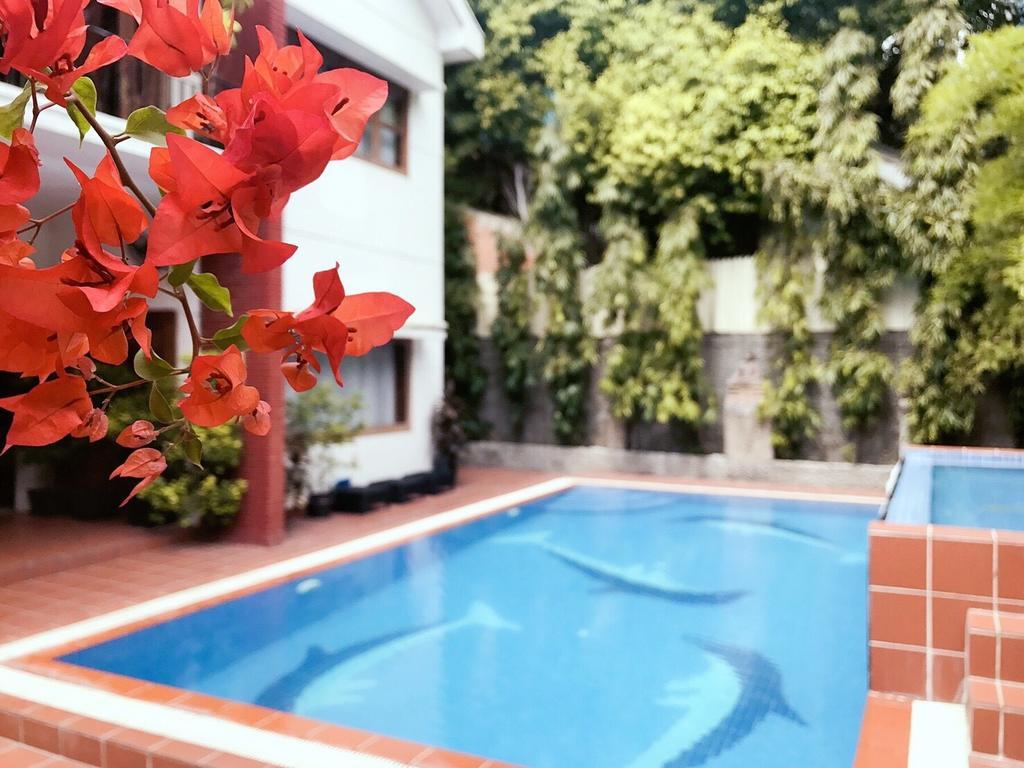 Eureka Villas Phnom Penh Bagian luar foto