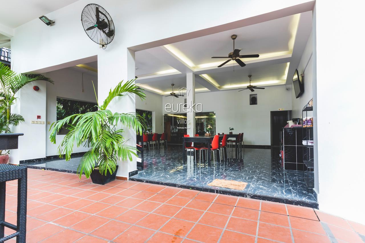 Eureka Villas Phnom Penh Bagian luar foto
